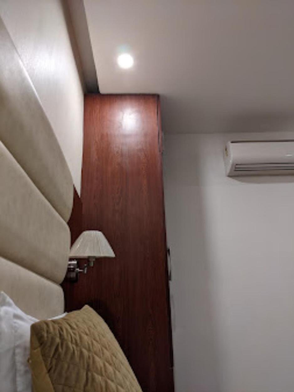 Hotel Punjab , Saharanpur Εξωτερικό φωτογραφία